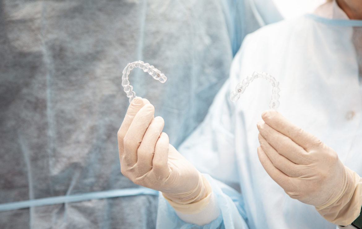 Invisalign: ¿Qué es y en qué consiste la ortodoncia invisible?