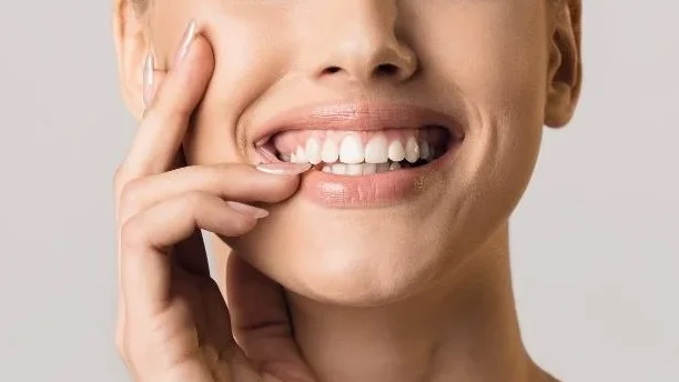 Manchas en los dientes: causas, tipos y cómo prevenirlas